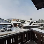 The Steinbock Lodge With Garden And Bbq