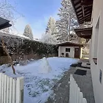The Steinbock Lodge With Garden And Bbq