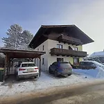 The Steinbock Lodge With Garden And Bbq