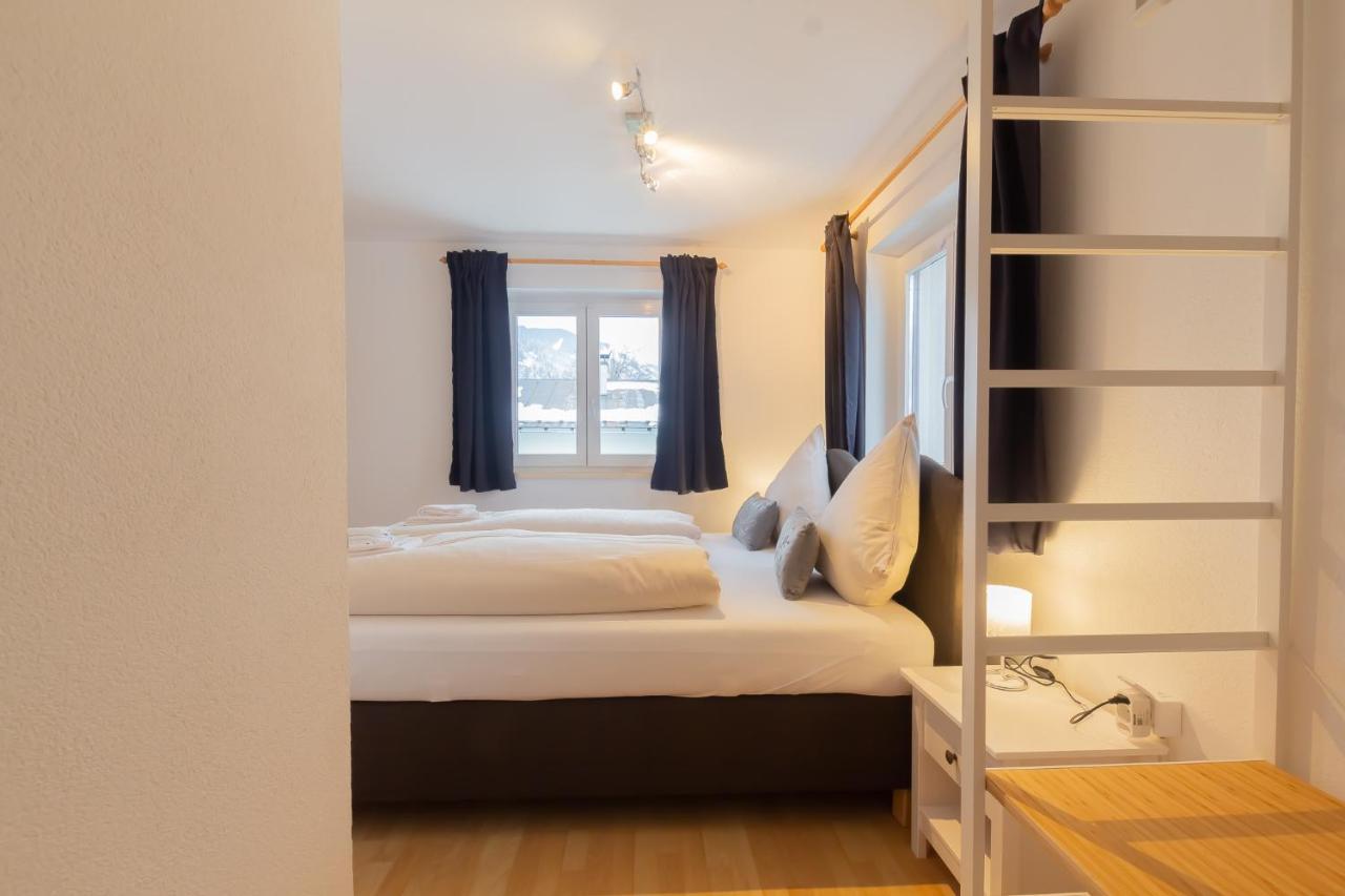 The Steinbock With Garden And Bbq Holiday home Zell am See
